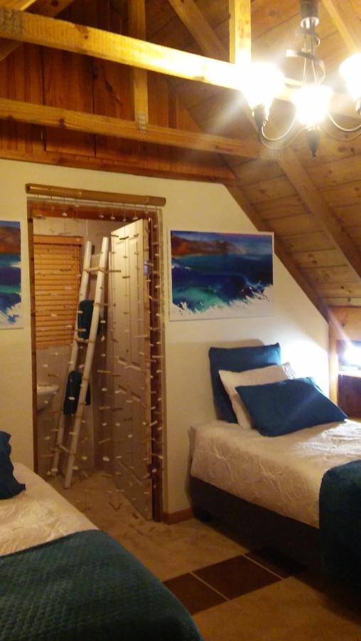 Hermanus Art Loft Bed & Breakfast Bagian luar foto